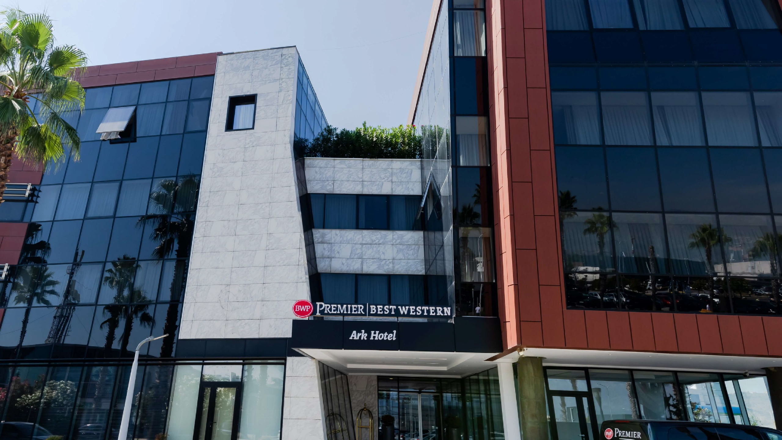 ark hotel-18