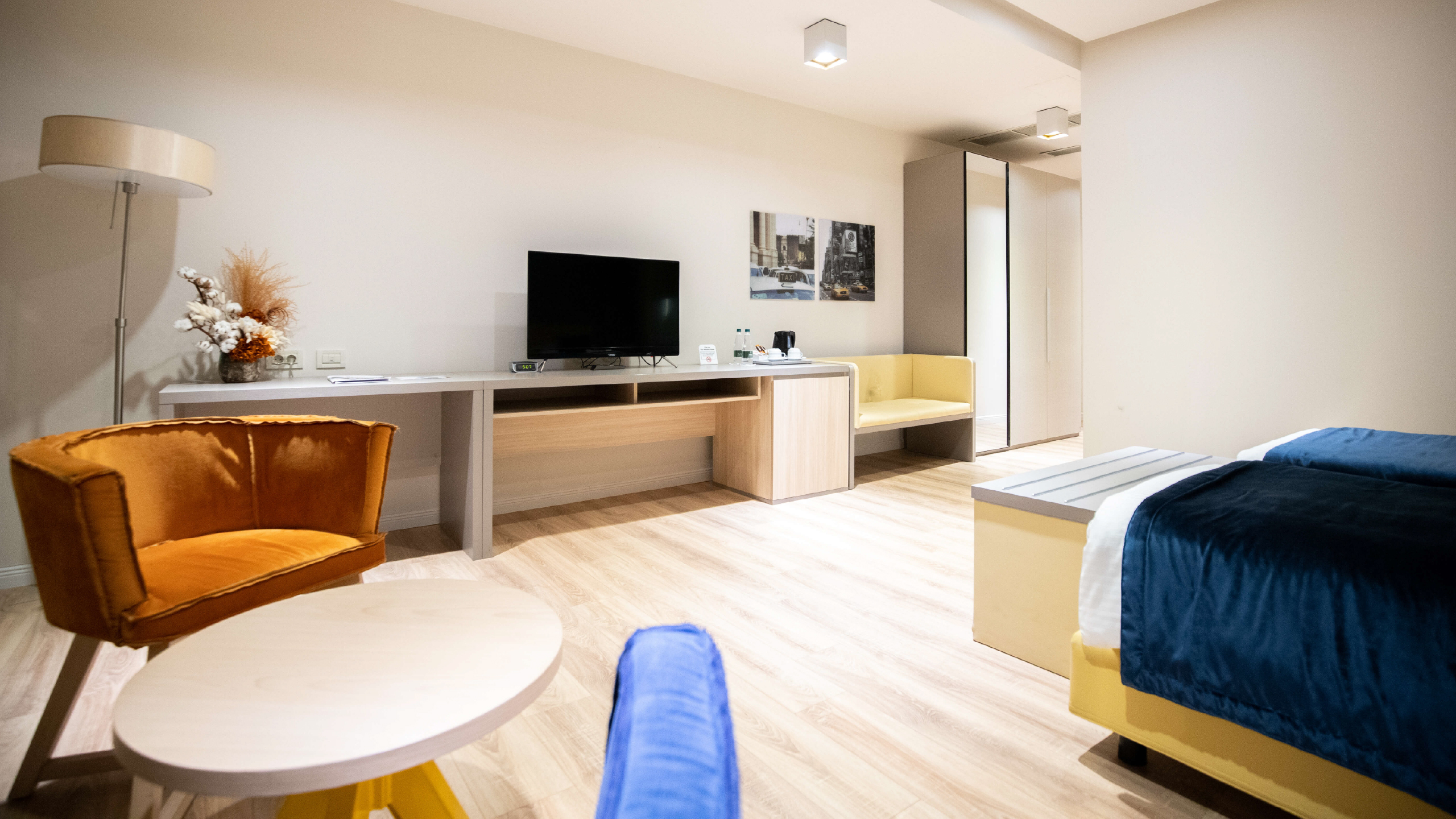 ark hotel 2-17