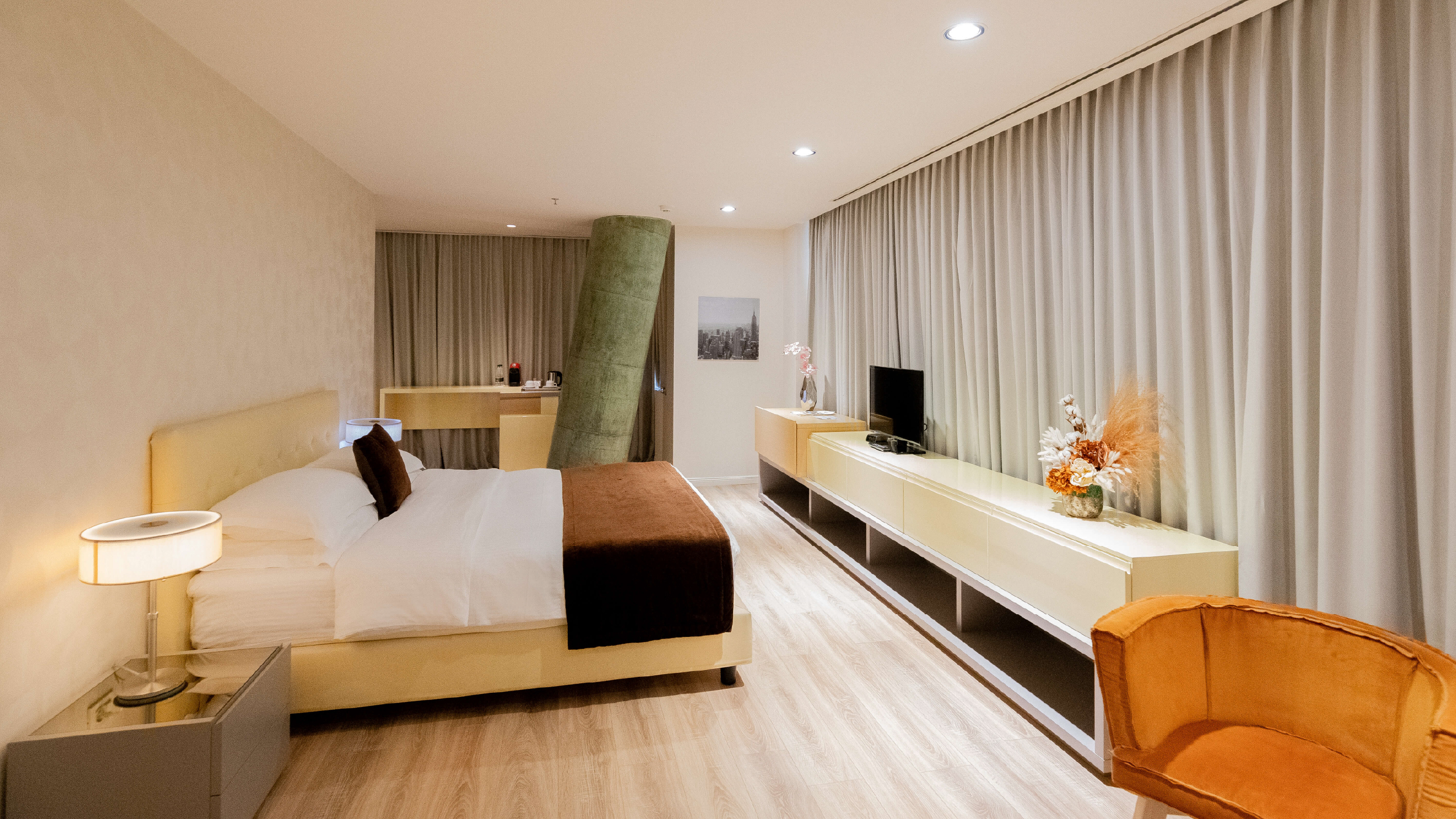 ark hotel-27